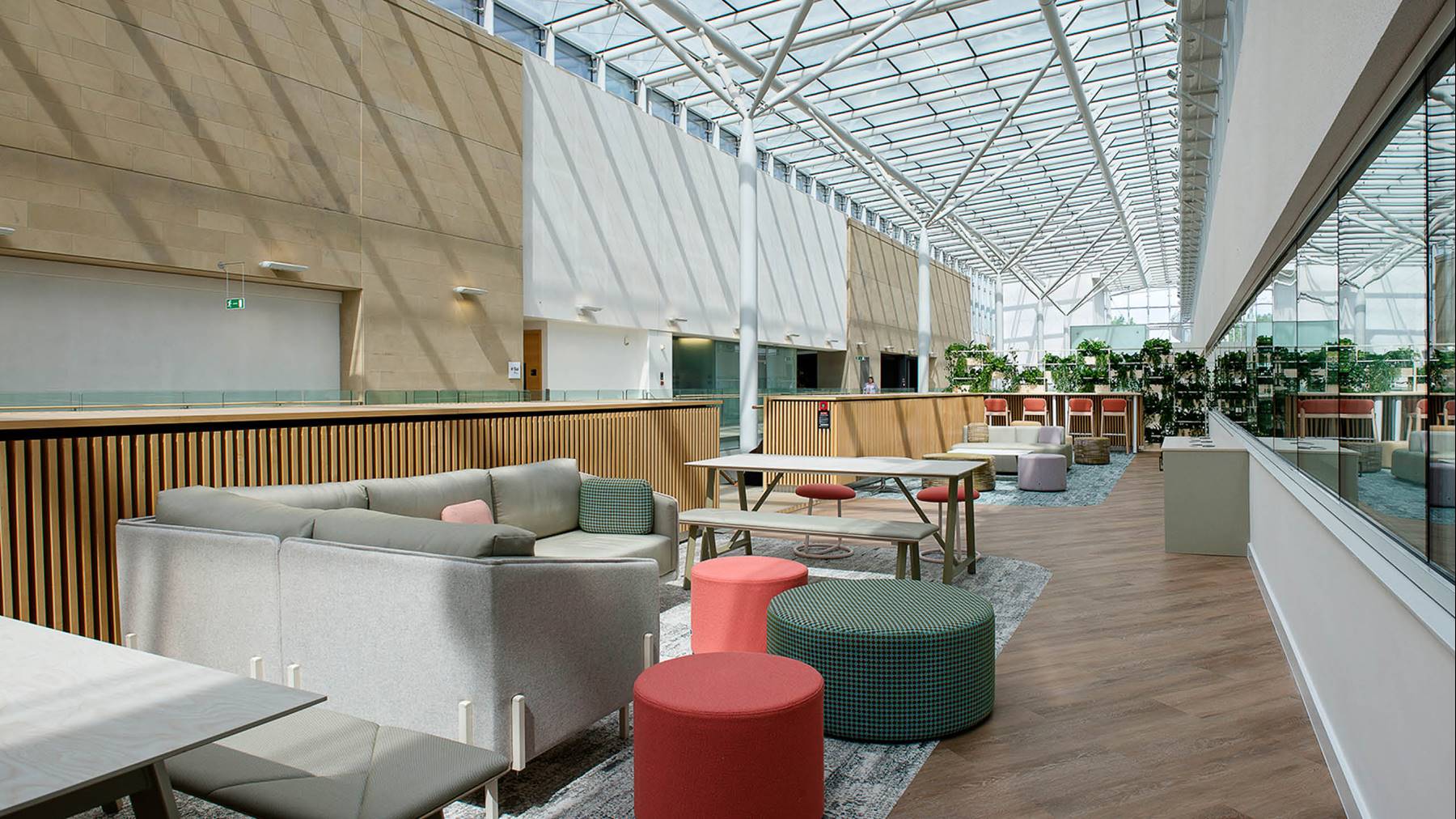 Alderley Park Garden Area, photo 1