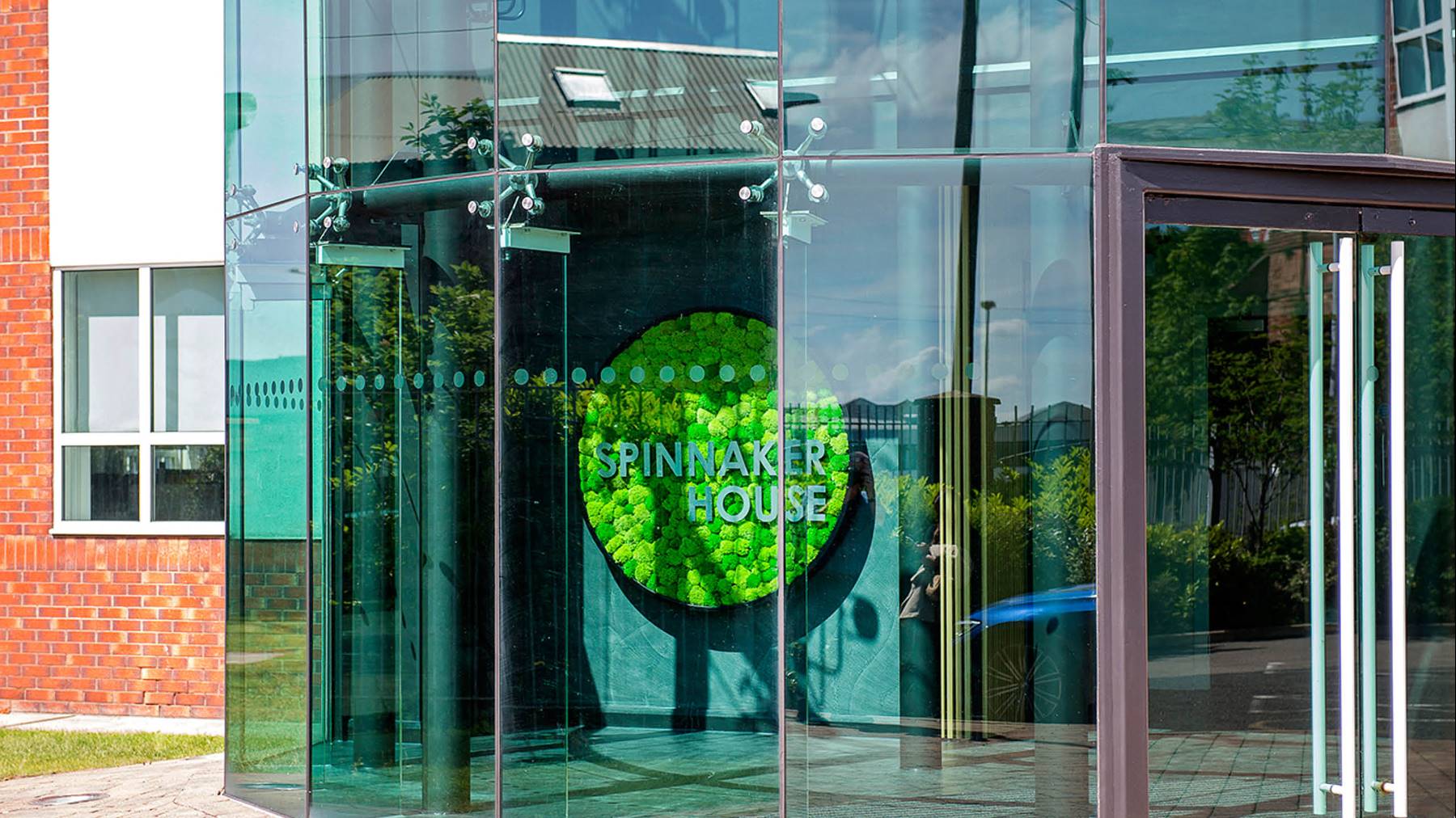 HE Simm, Spinnaker House, photo 4