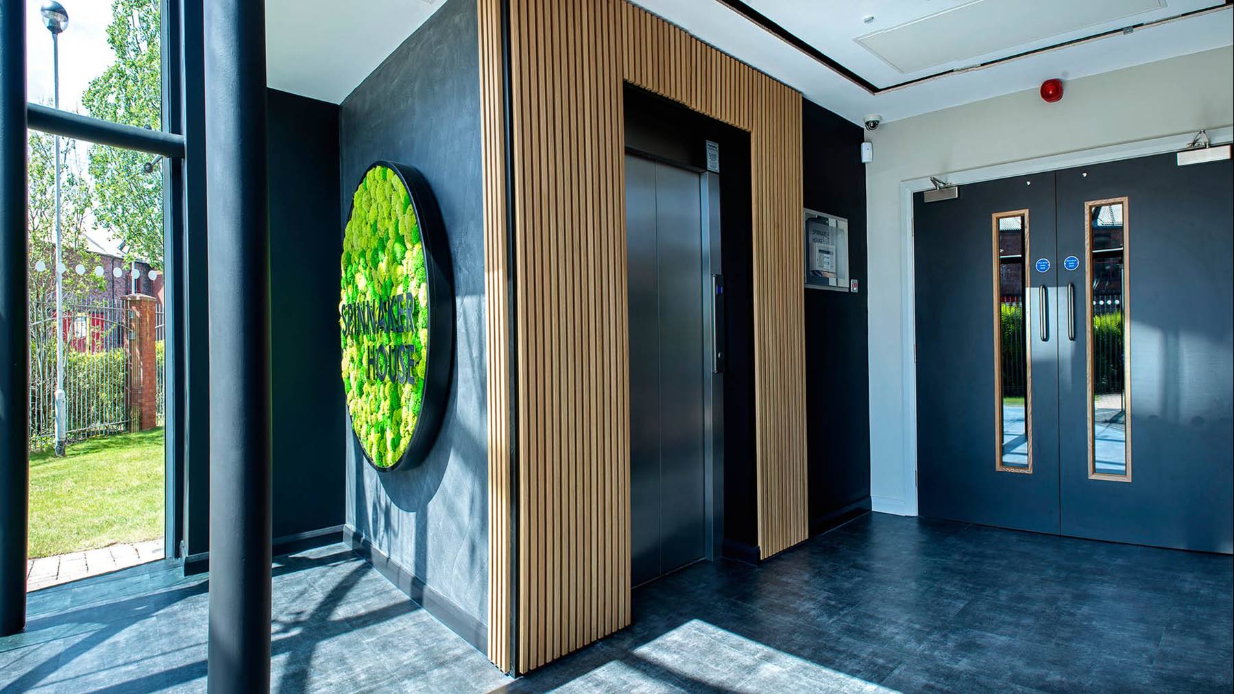 HE Simm, Spinnaker House, photo 7