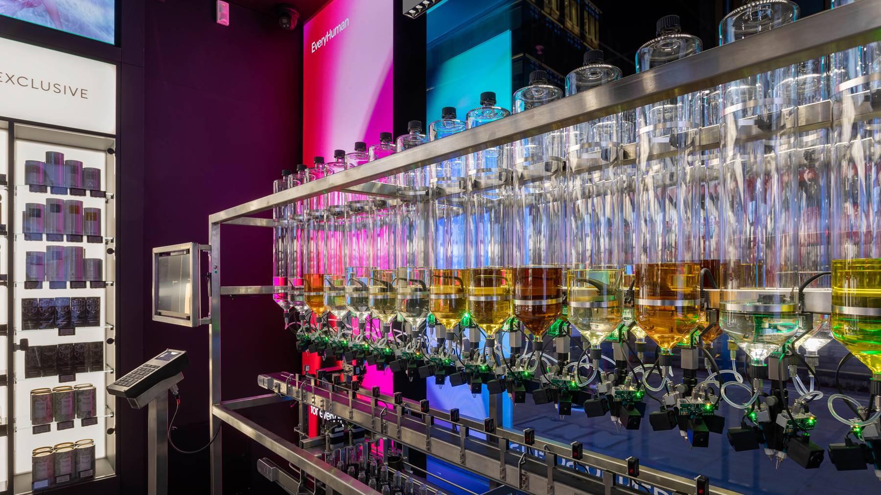 The Fragrance Shop Flagship Store, London, photo 8