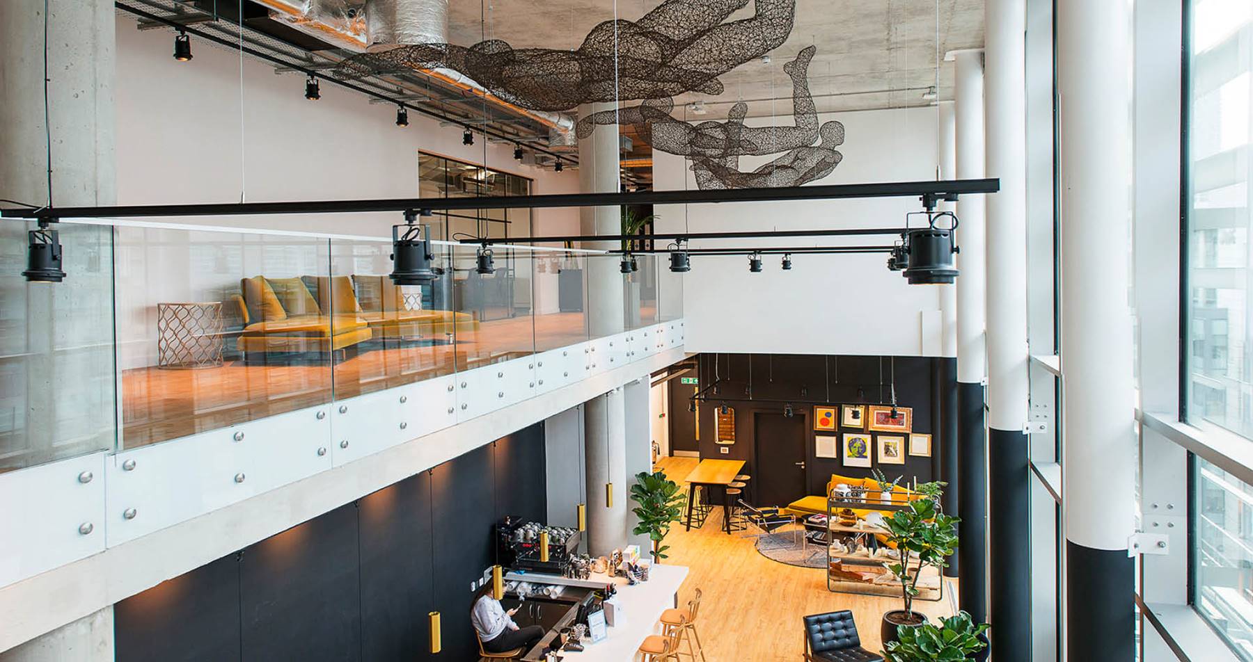 XYZ Building: Garden & Lounge, photo 8